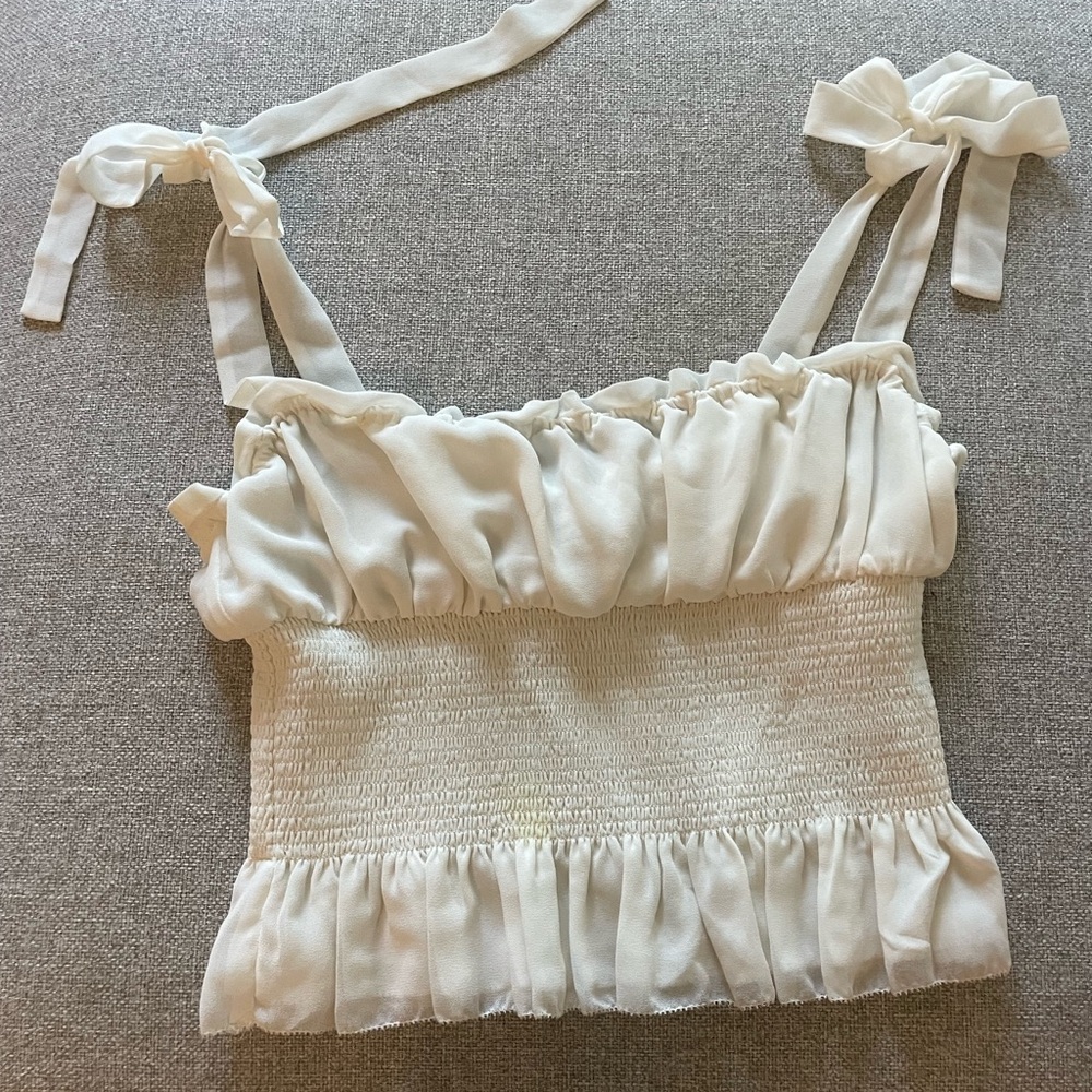Wilfred Cream Ruffled Crop Top